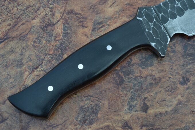 Beautiful-Black-Micarta-Handle-Hunting-Knife