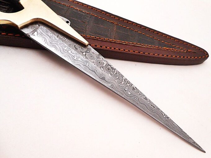 Beautiful-Damascus-Steel-Rain-Drop-Pattern-Blade