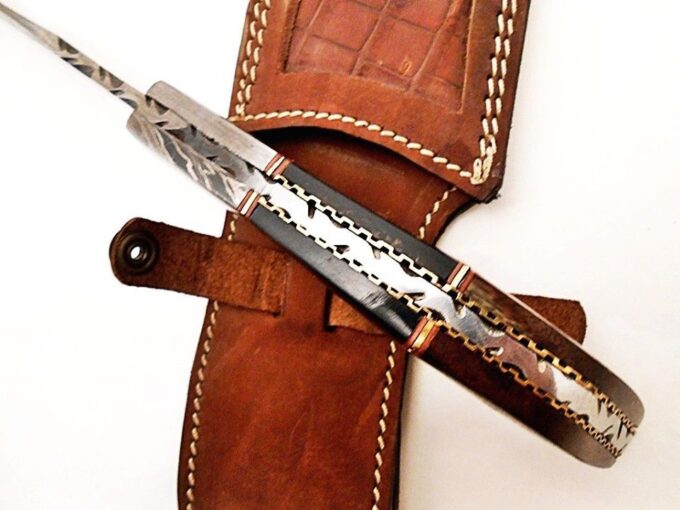 Beautiful-Fire-Work-Handle-Hunting-Knife