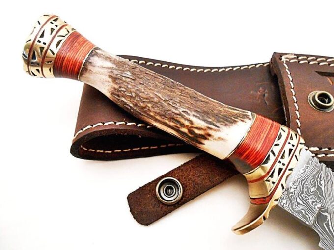 Beautiful-Stag-Horn-Handle-Bowie-Knife