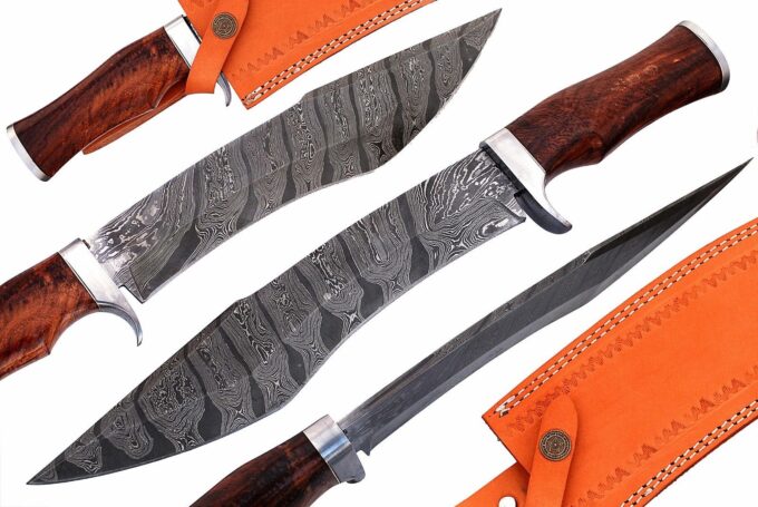 Custom-Handmade-Beautiful-Damascus-Steel-Hunting-Bowie-Knife-With-Leather-Sheath