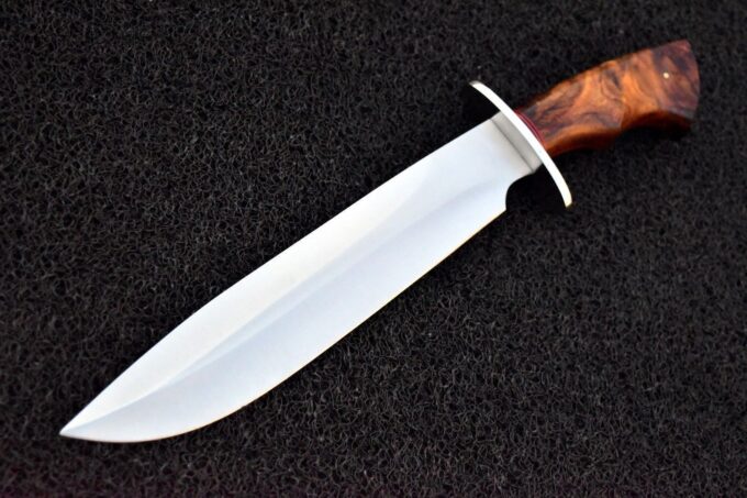 Custom-Handmade-D2-Steel-Hunting-Bowie-Knife-Walnut-Wood-Handle-With-Leather-Sheath