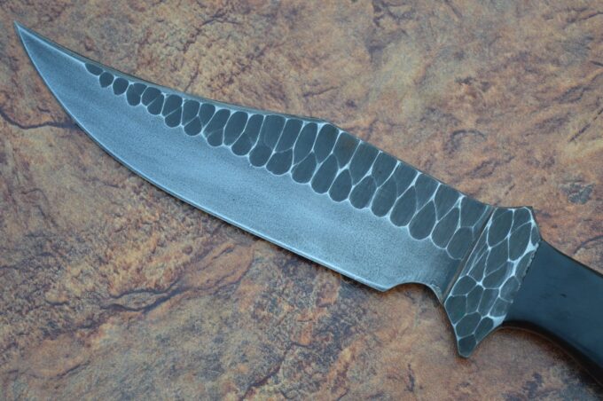 Custom-Handmade-D2-Steel-Hunting-Knife