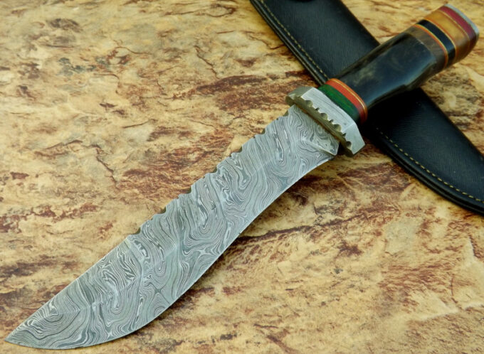 Custom-Handmade-Damascus-Steel-Hunting-Knife