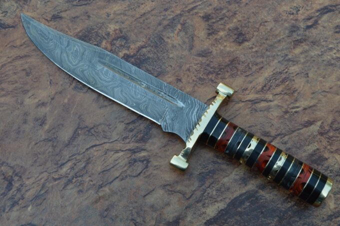 Prime Bowie Hunting Knife Damascus Steel Blade - Image 6