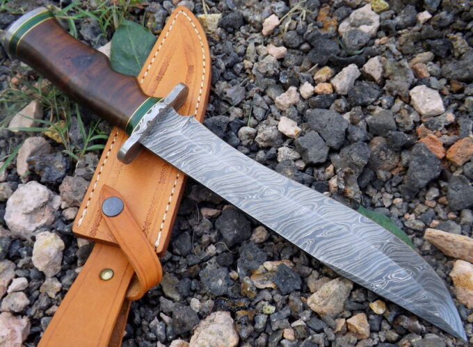 Damascus-Steel-Bowie-Knife-Rose-Wood-Handle