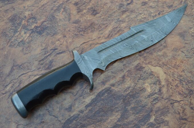 Handmade-Bowie-Hunting-Knife