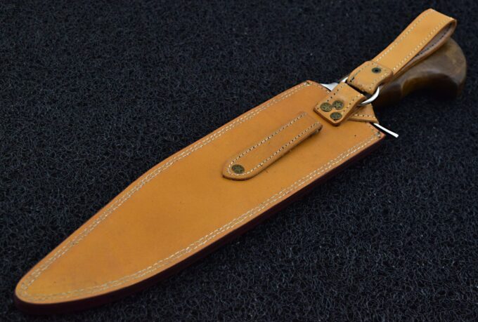 Hunting-Bowie-With-Leather-Sheath