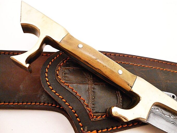 Olive-Wood-Handle-Hunting-Knife