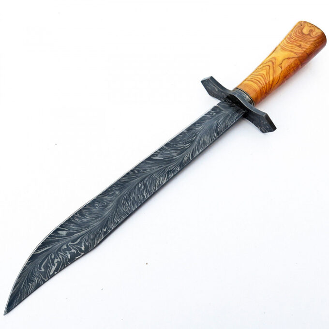 Survival-Hunting-Bowie-Knife