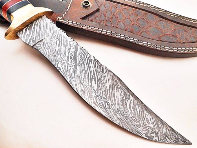 Damascus-Steel-Knife-Blade