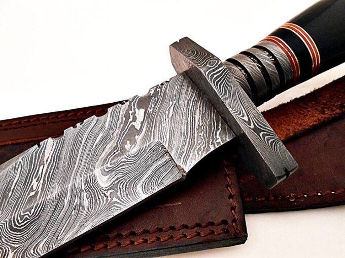 Amazing-Damascus-Steel-Guard