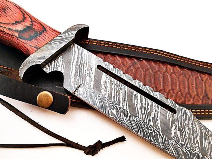 Incredible Bowie Hunting Knife Damascus Steel Blade - Image 4