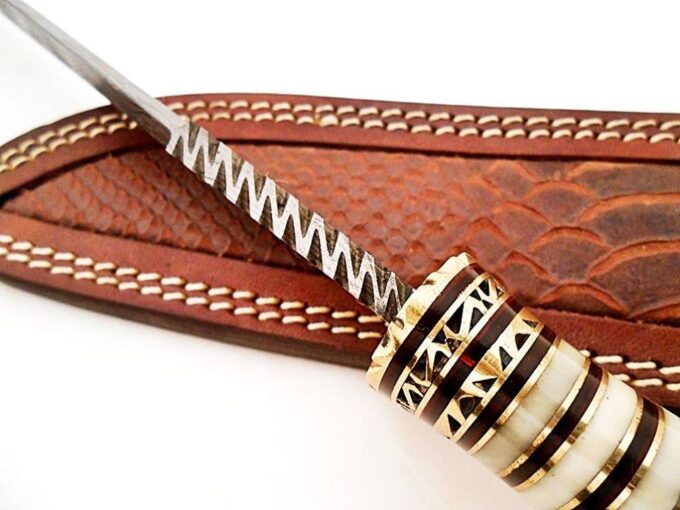 Royal Bowie Hunting Knife Damascus Steel Blade - Image 6